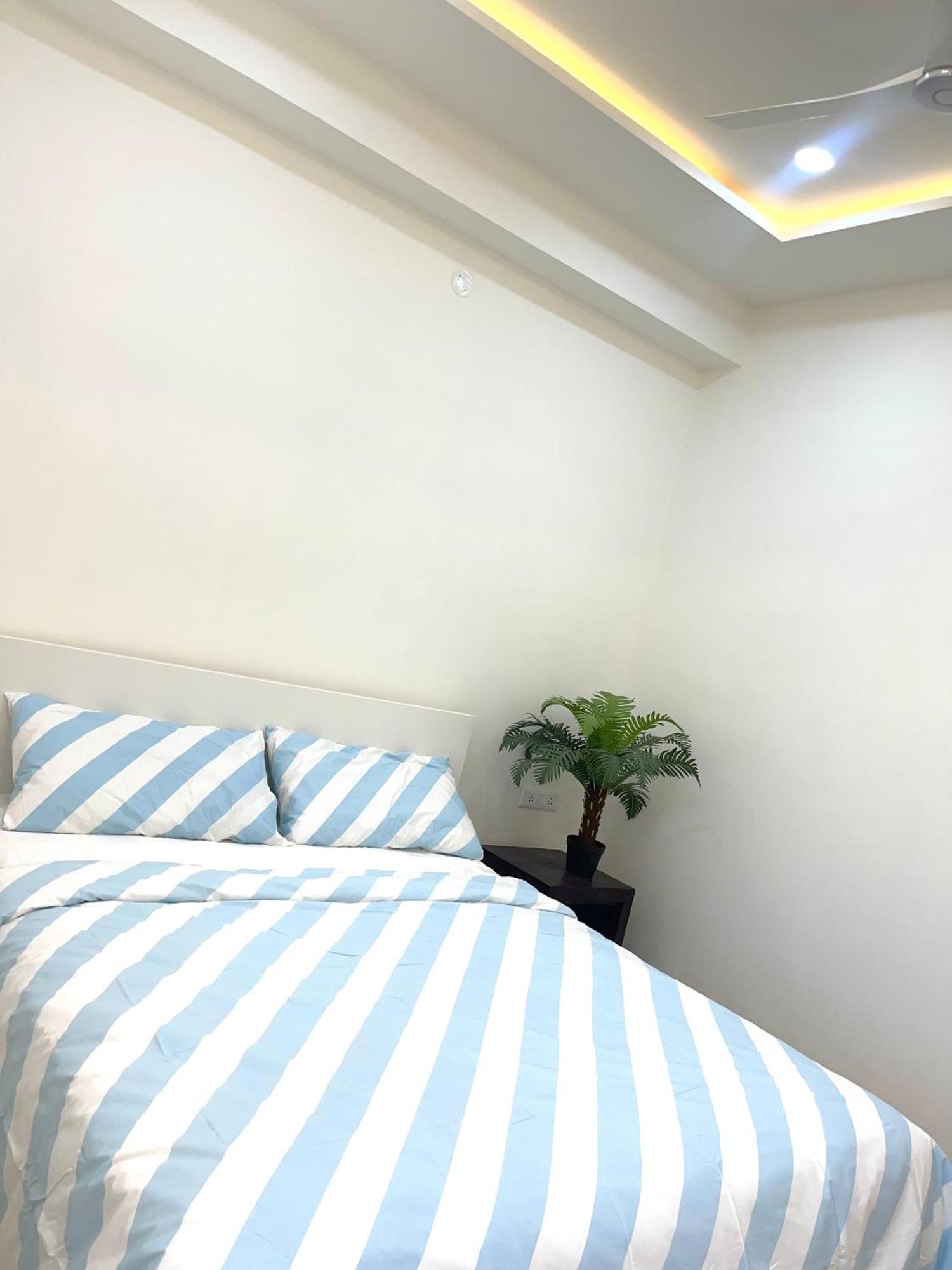 Neocon Suites Хайдарабад Экстерьер фото